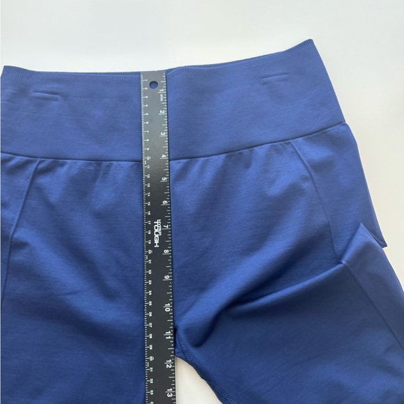 FABLETICS Sync High Waisted Perforated Leggings Size Large‎ - Picture 5 of 8